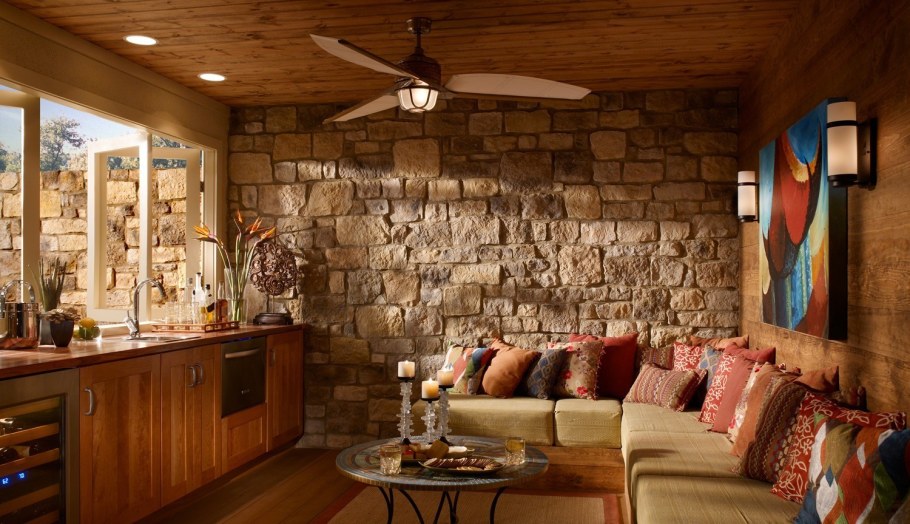 Камень в интерьере