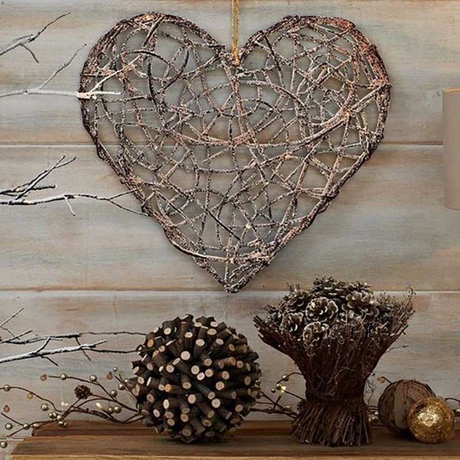 Поделки из веточек деревьев