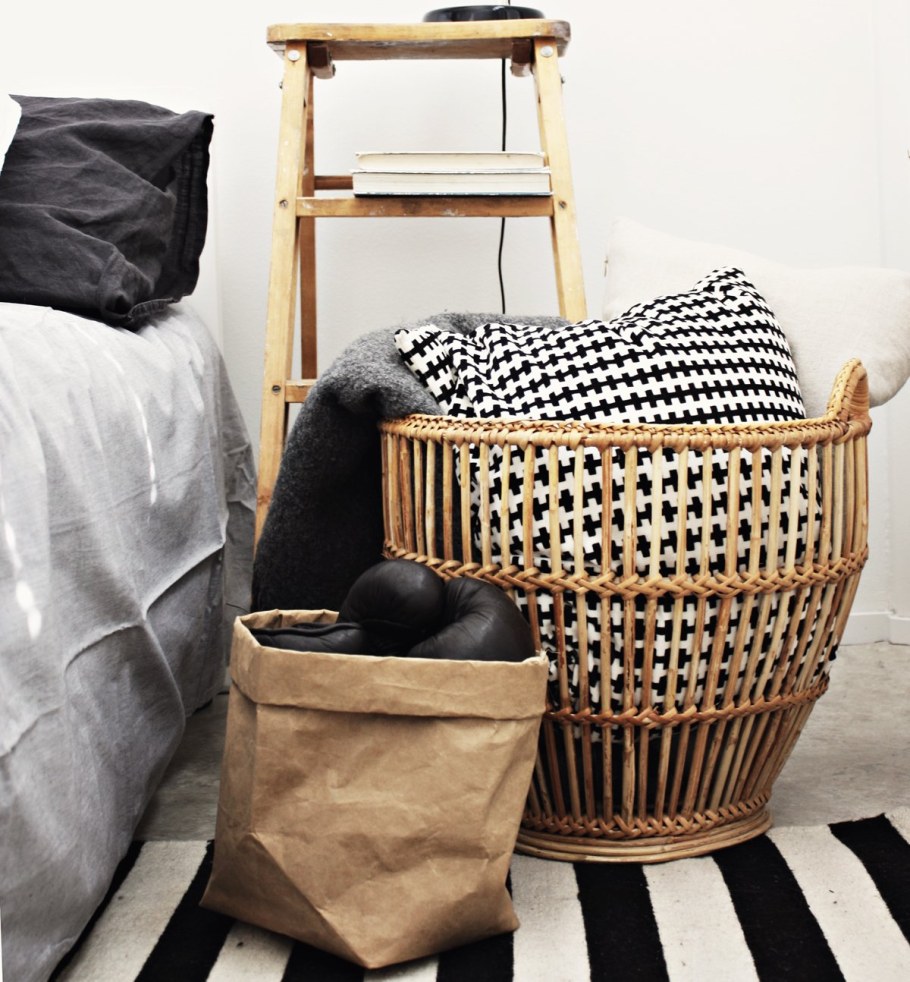 Плетеные корзины в интерьере