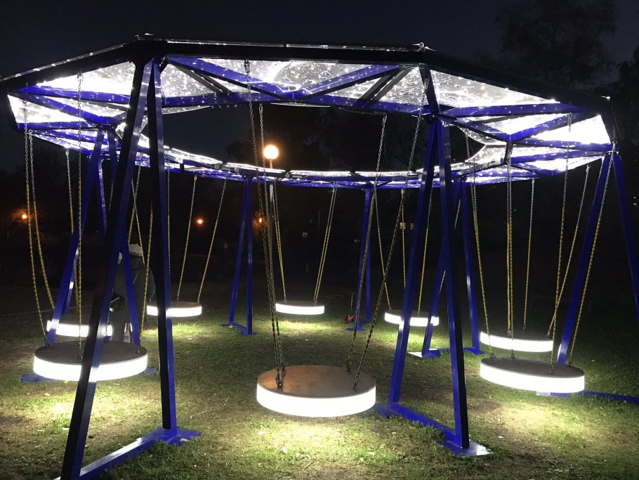 Малые архитектурные формы с подсветкой