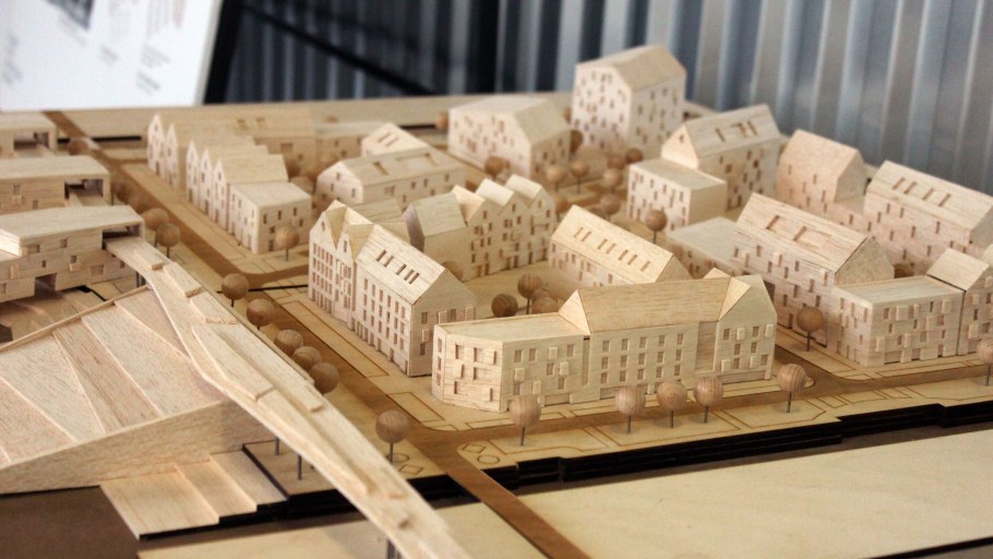 Макет из дерева