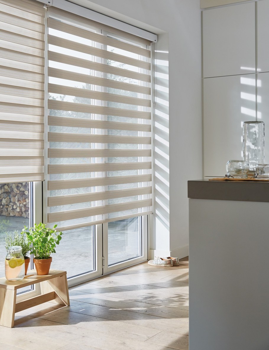 Hunter Douglas жалюзи плиссе