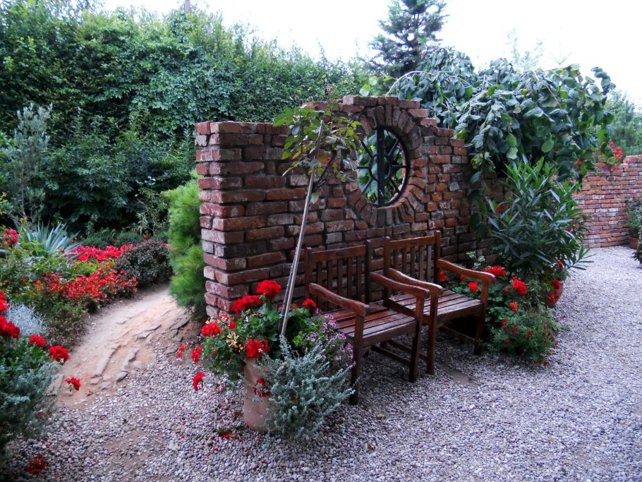 Сад в стиле Кантри