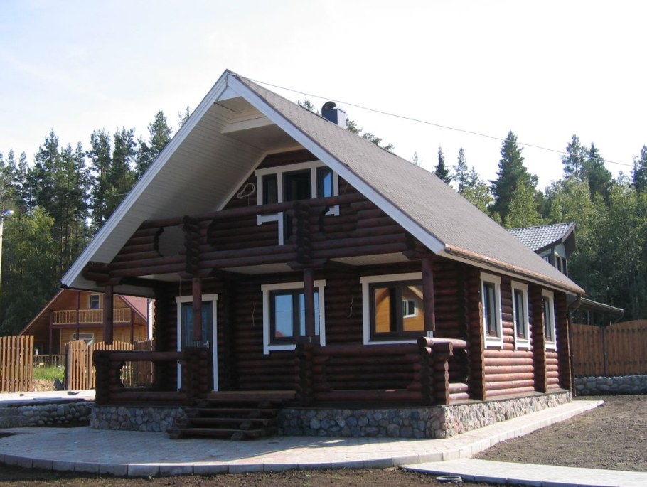 Деревянный дом цвет палисандр