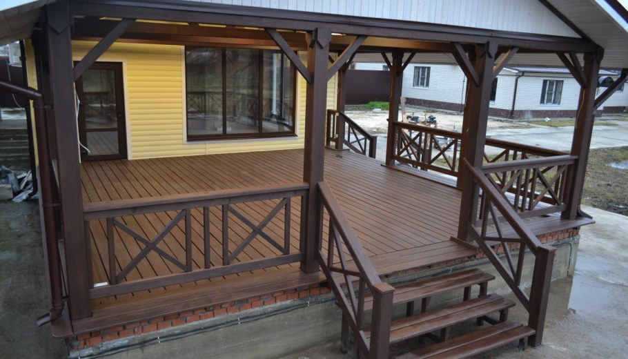 Терраса в цвете палисандр