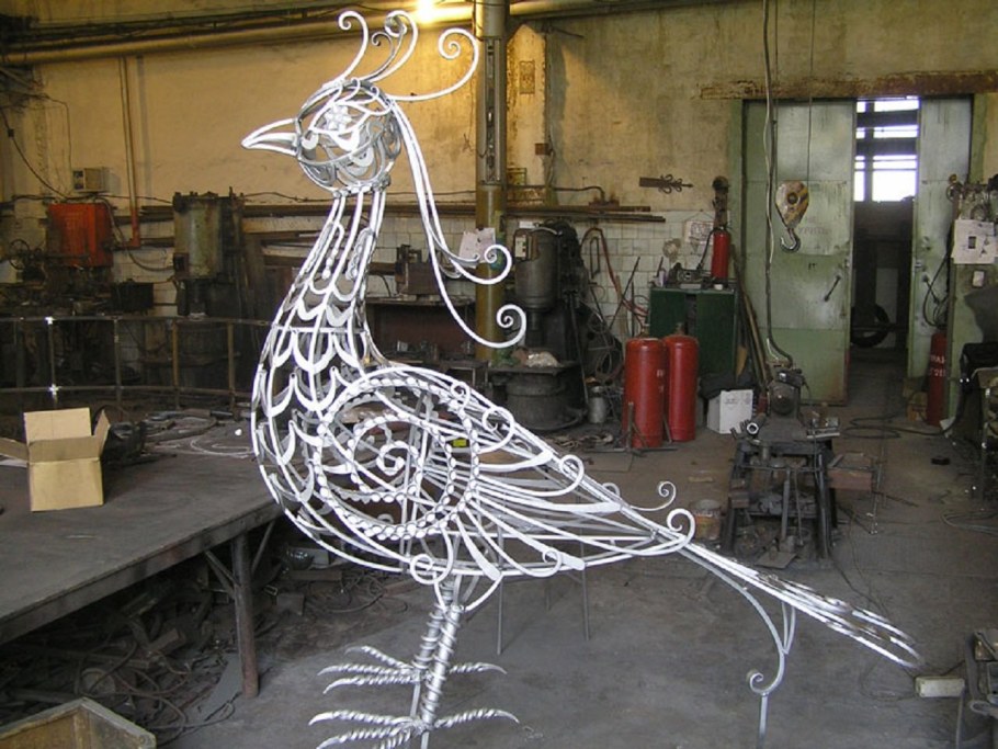 Красивые изделия из металла