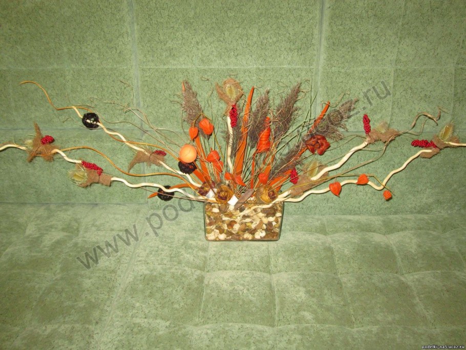 Экибаны из сухоцветов для интерьера
