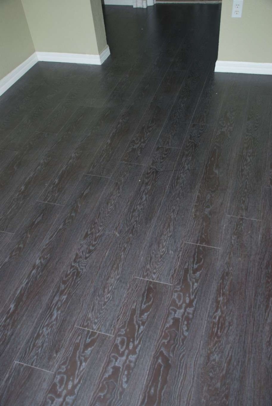 Линолеум серый