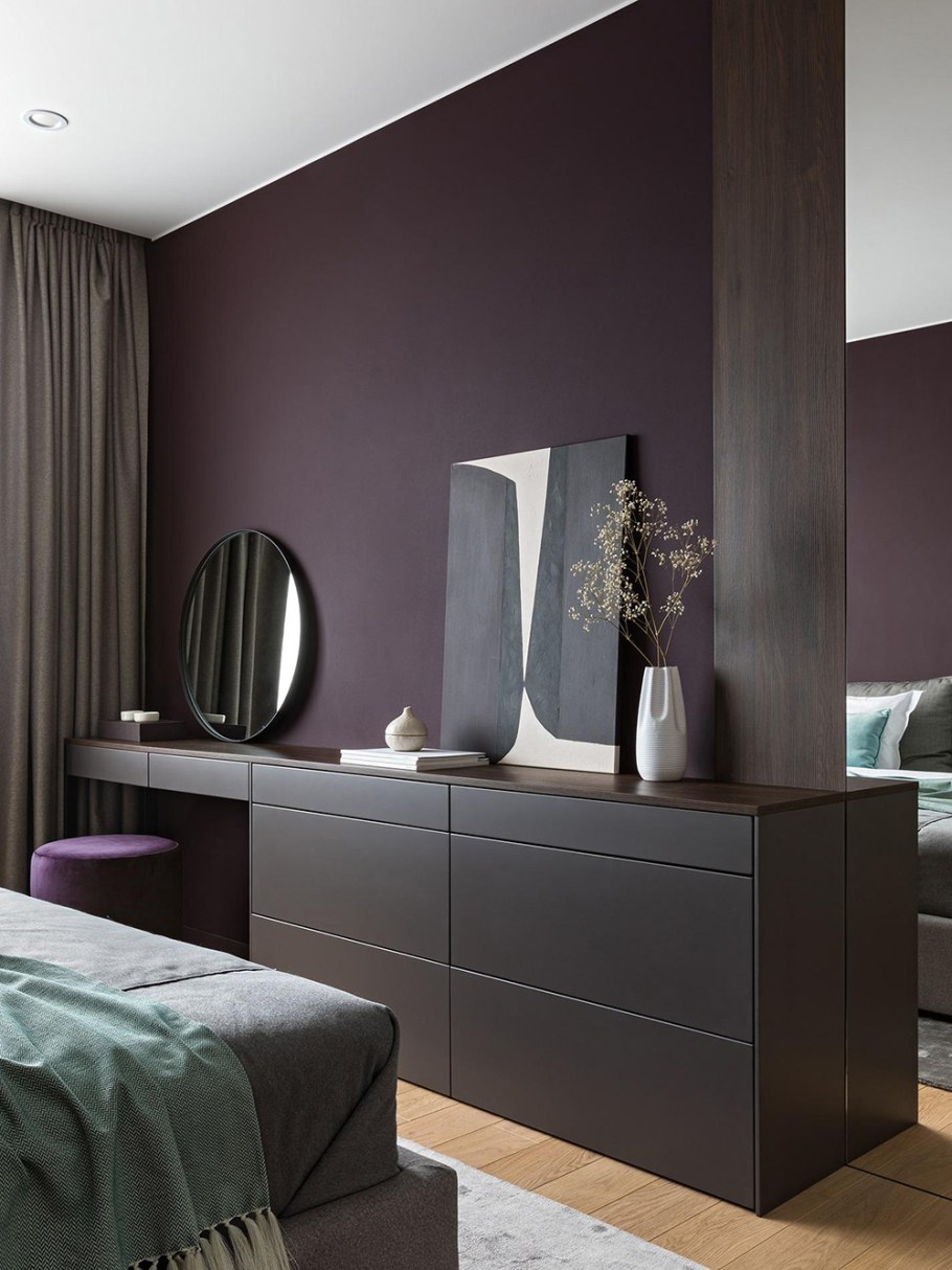 Сливовый в интерьере