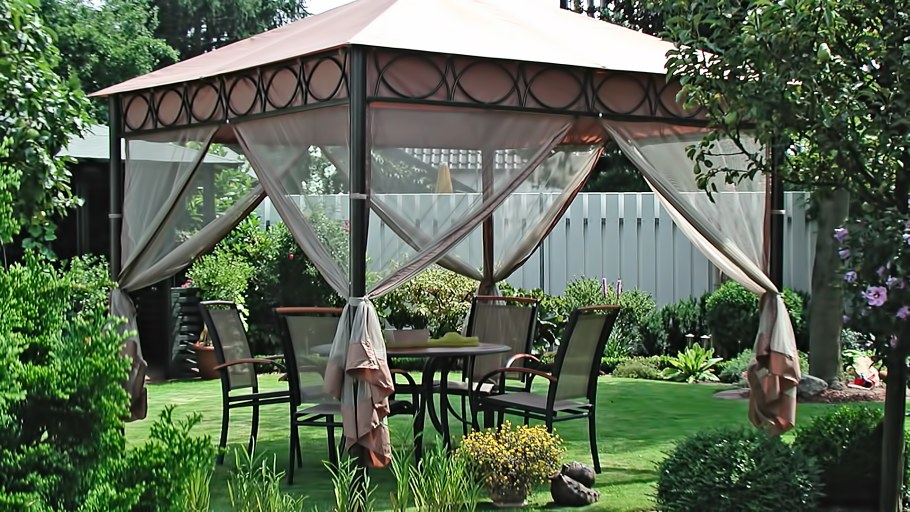 Шатёр для дачи