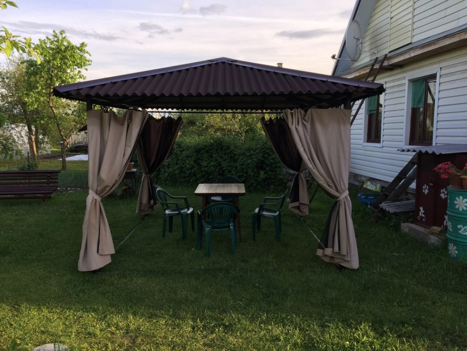 Шатёр для дачи