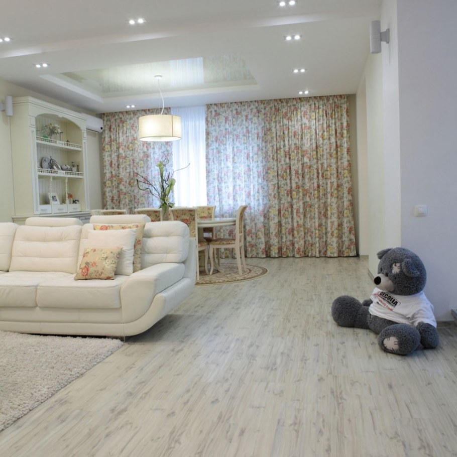 Кварц-виниловый ламинат Decoria