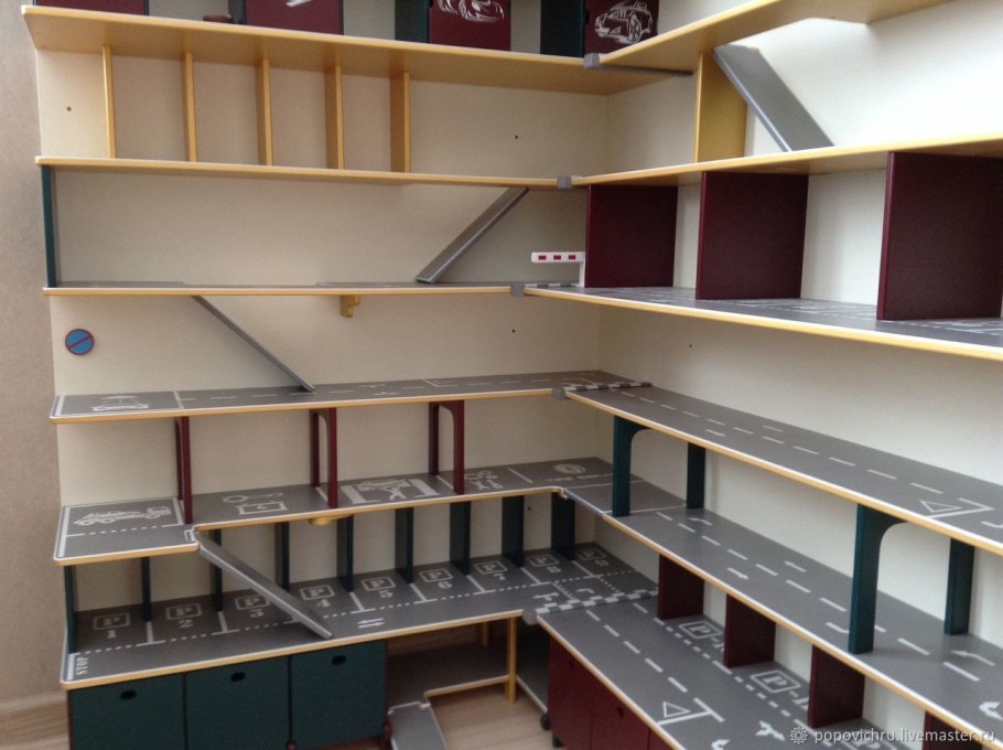 Стеллаж в гараж