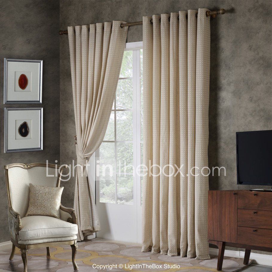 Бежевые портьеры