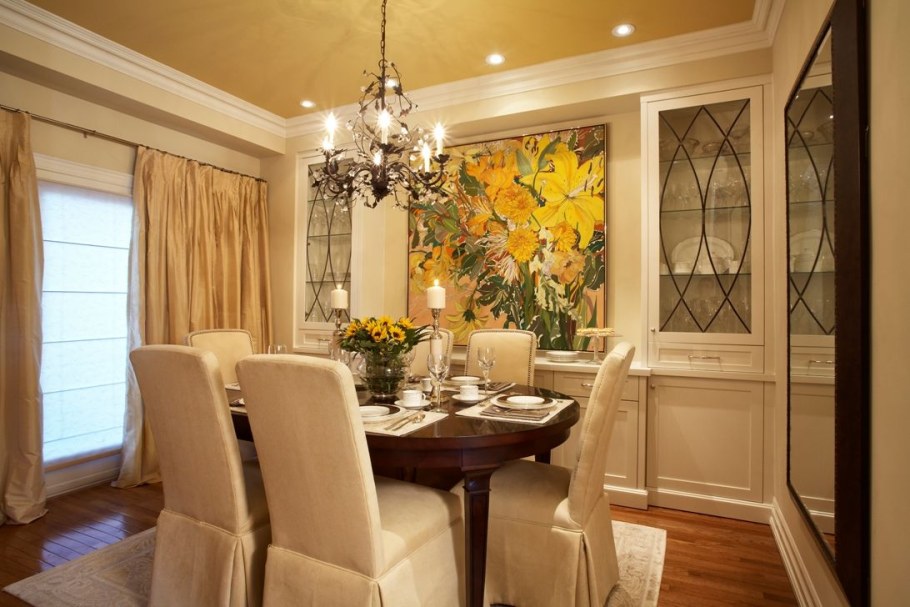 Цветы в интерьере столовой