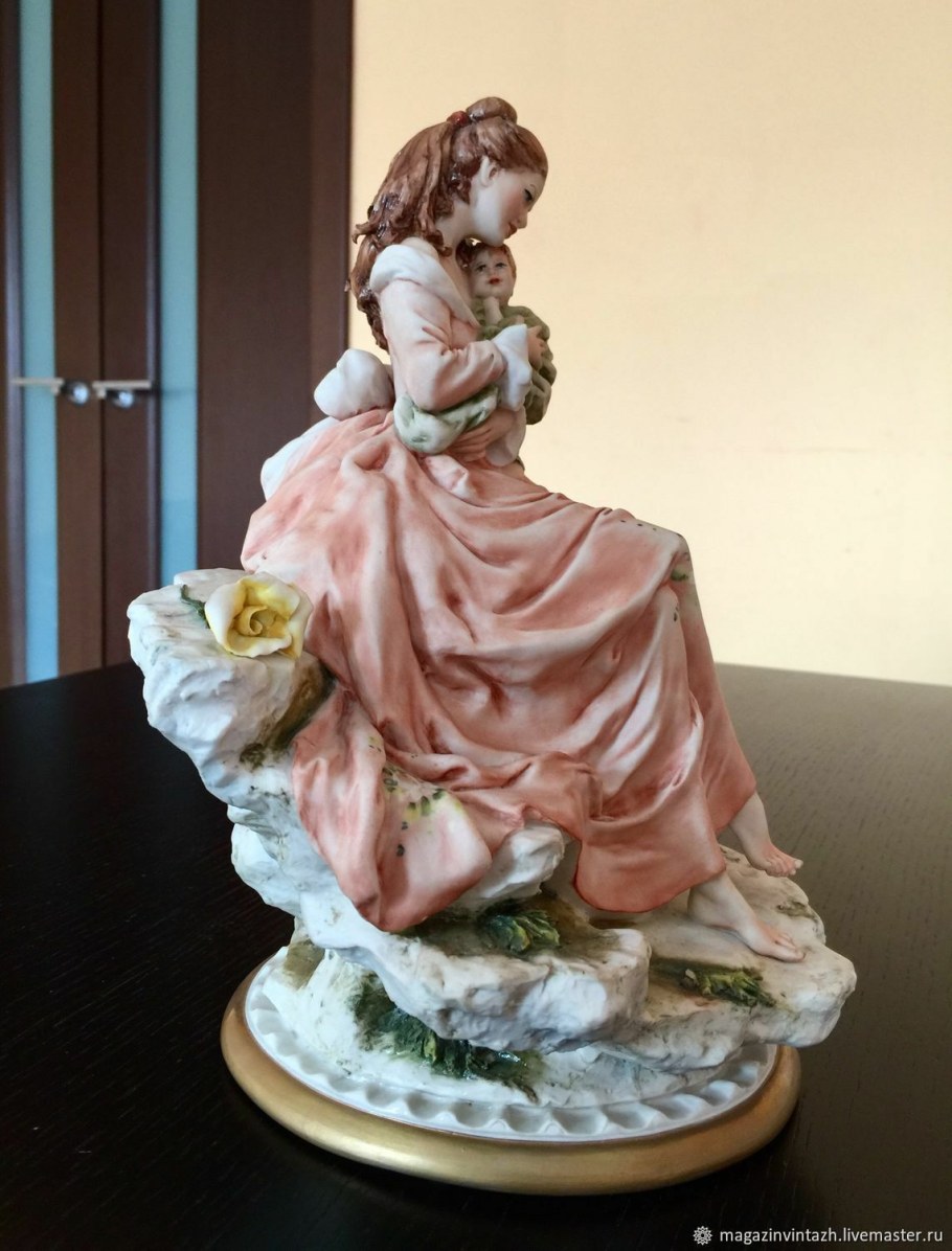 Фарфор Каподимонте Италия