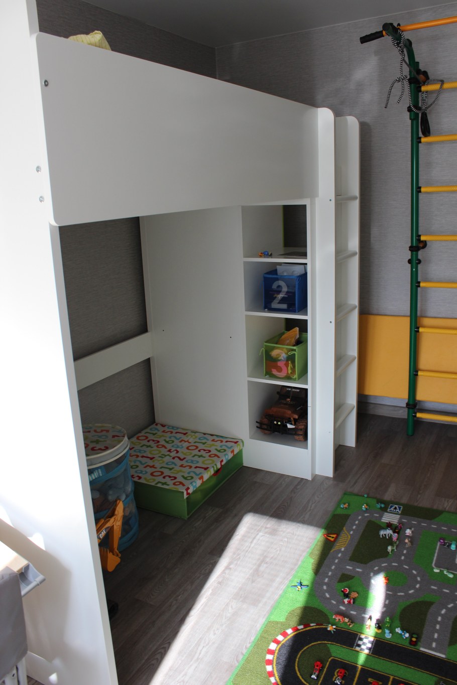 Ikea СТУВА кровать чердак