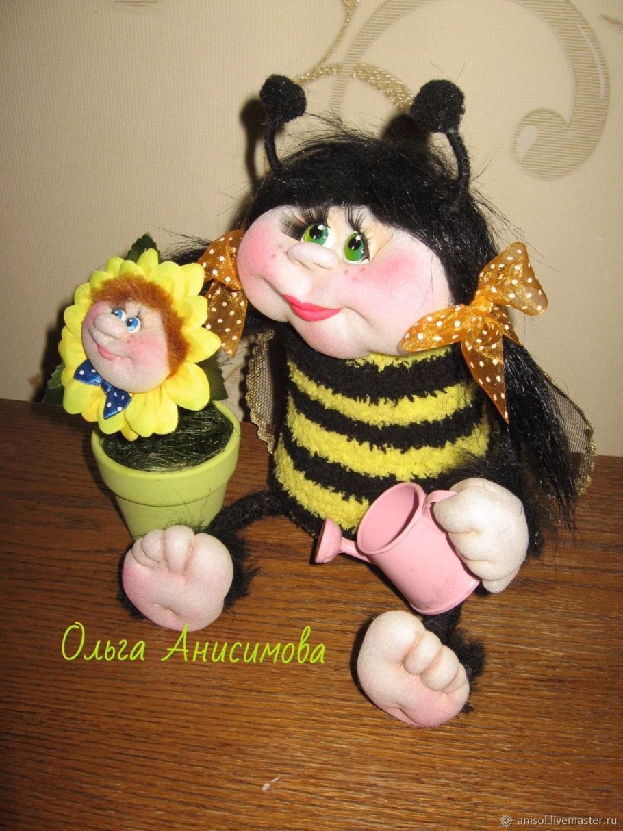 Куколка прищепка Пчелка