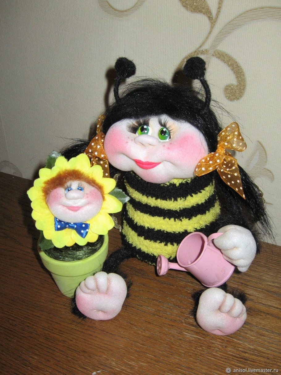 Кукла Пчелка