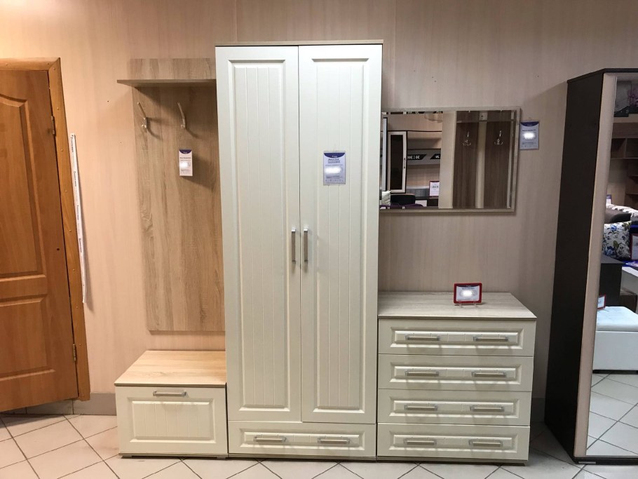 Прихожая маркиза Мебелони