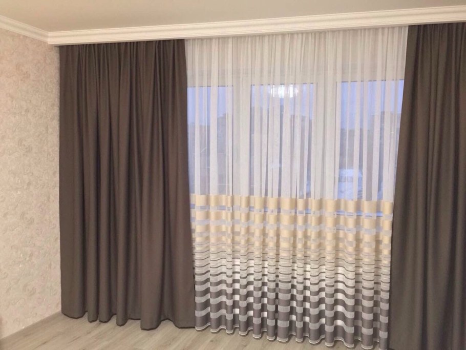 Тюль в полоску горизонтальную