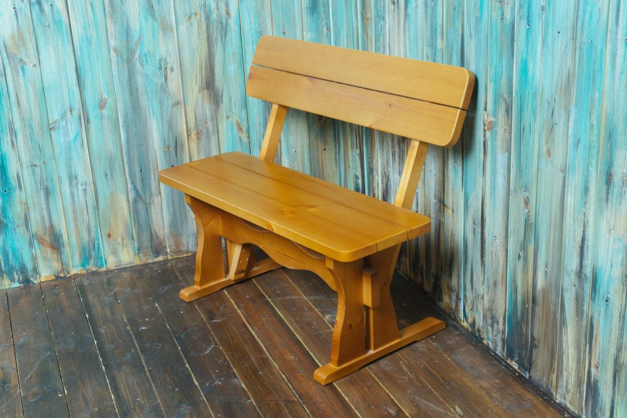 Деревянные лавочки со спинкой