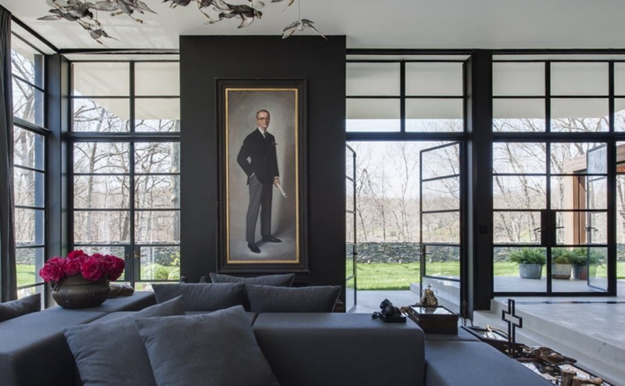 Черные рамы для окон в интерьере