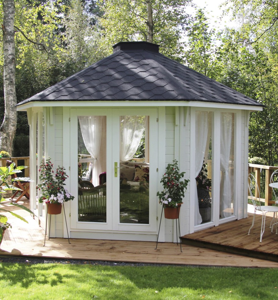 Летняя беседка