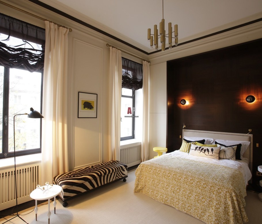 Темные оконные рамы в интерьере