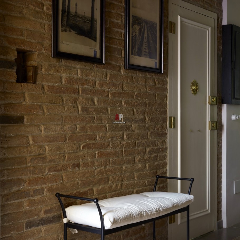 Банкетка в стиле лофт