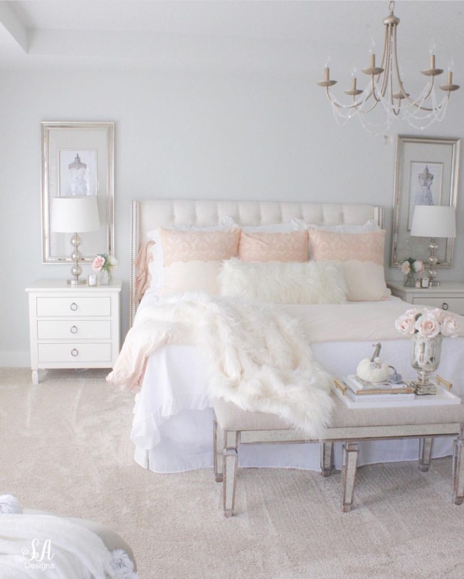 Спальня цвета айвори