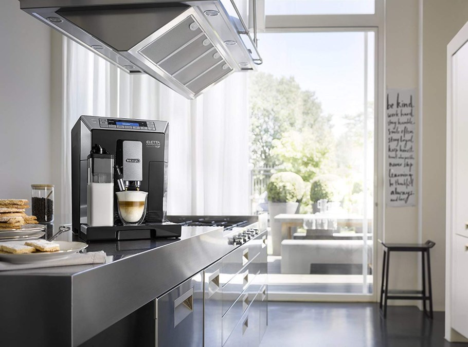 Delonghi ECAM 45.764.W И ECAM 45.760.W Eletta Cappuccino Top