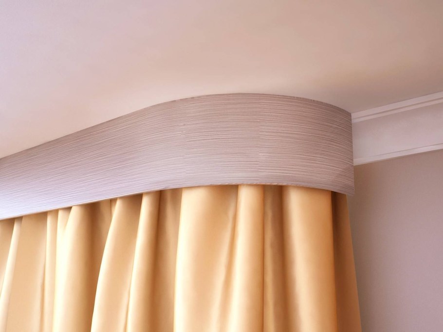 Карниз потолочный
