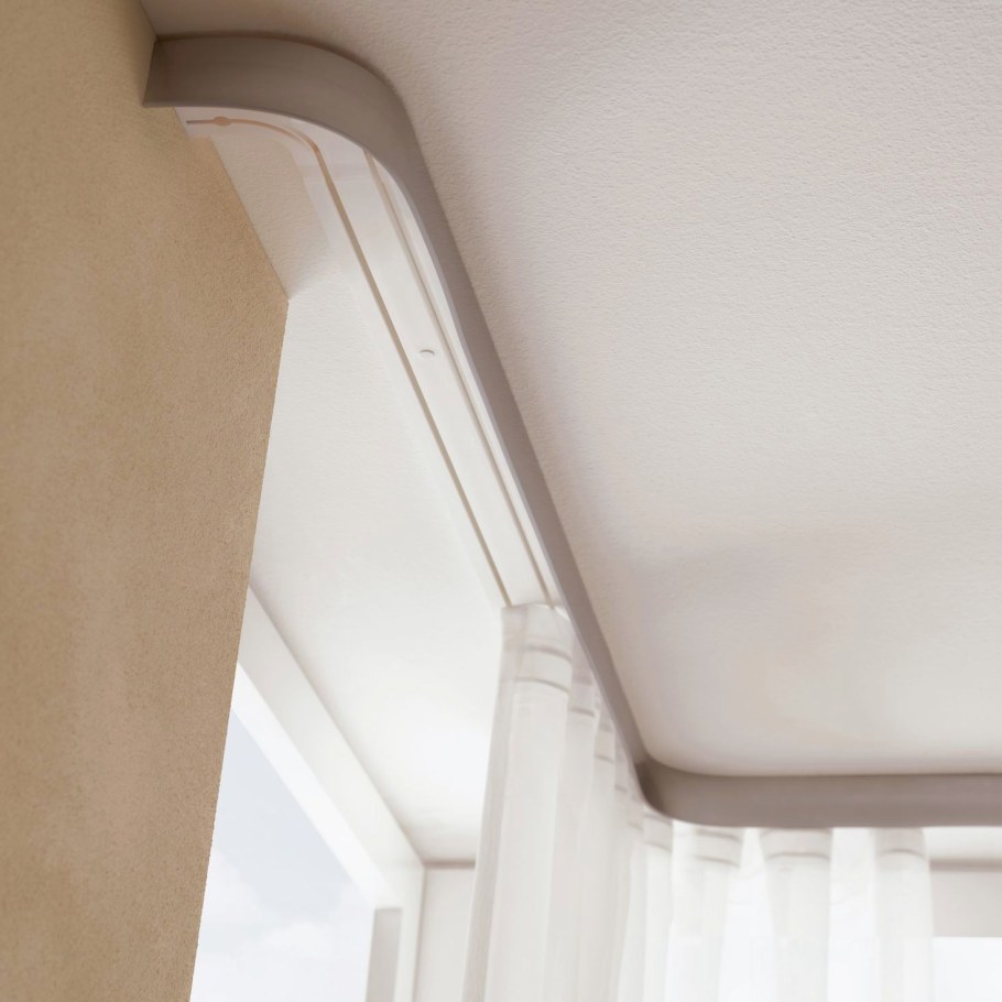 Карниз Легран потолочный