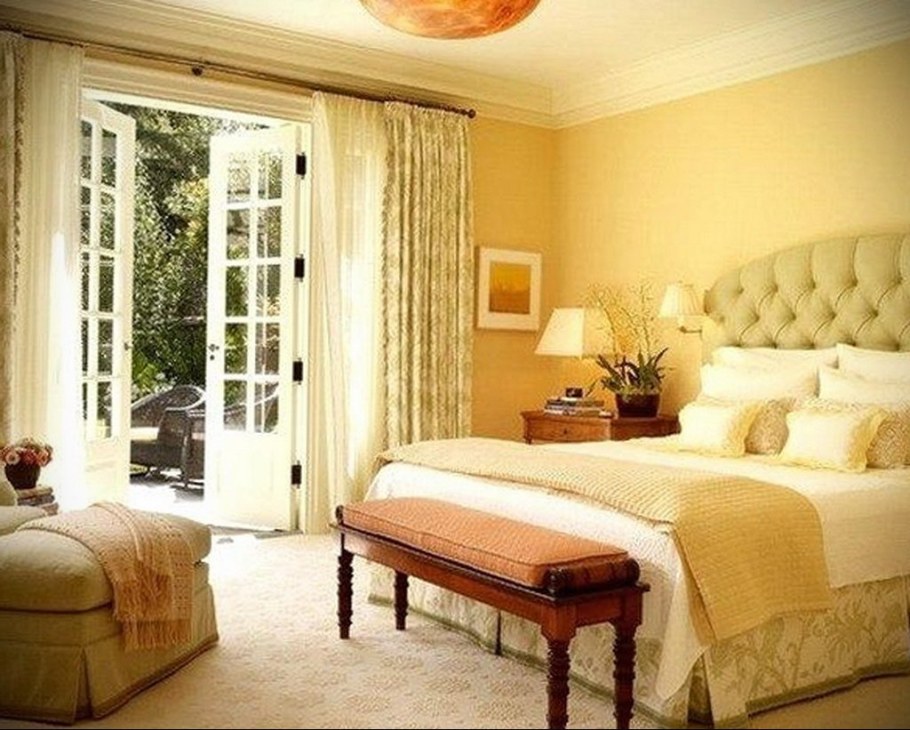 Спальня в ванильном цвете