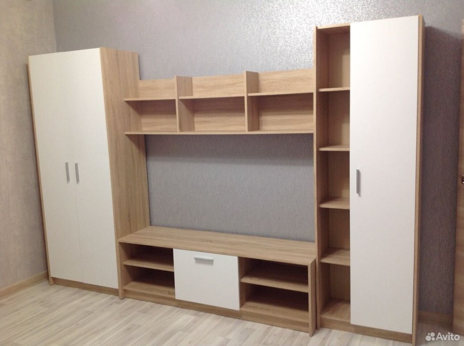 Стенка Вена 298x47x200h