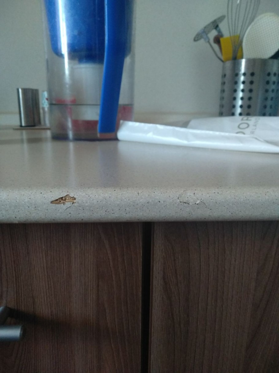 Сколы на ЛДСП