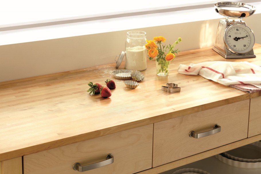 Заливная столешница для кухни