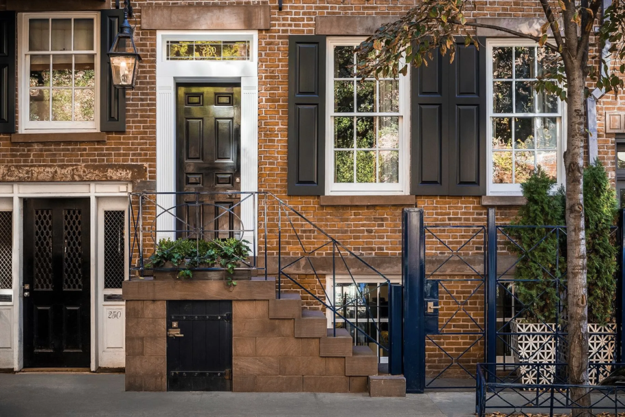 Вест Виладж Нью-Йорк таунхаусы