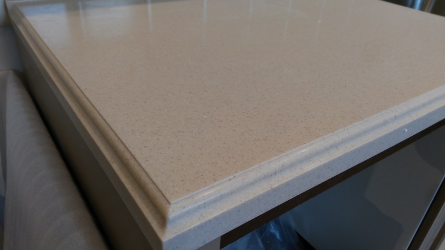 Фаска на столешнице 20 мм