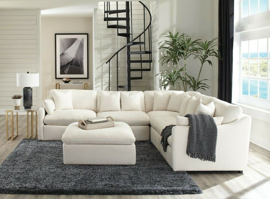 Модные диваны 2021