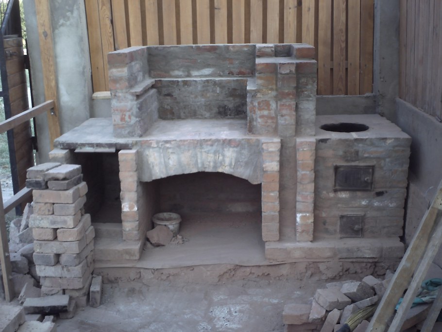 Мангальная печь из блока