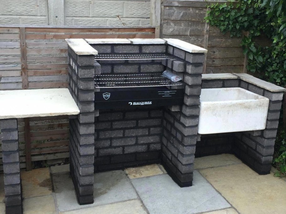 Барбекю из блоков