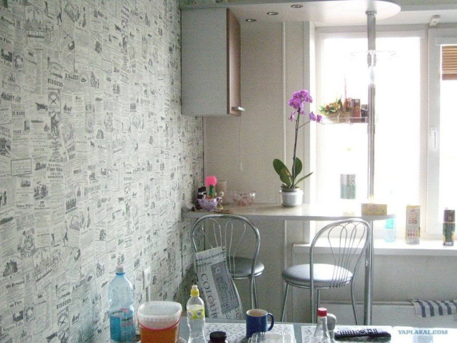 Жидкие обои на кухне