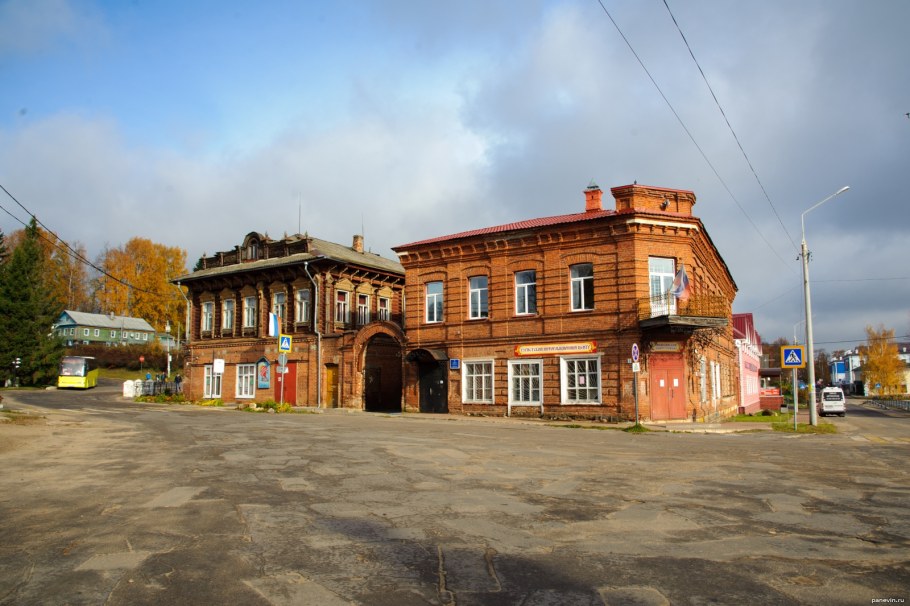 “Дом Купцов Сибирцевых” Козельск