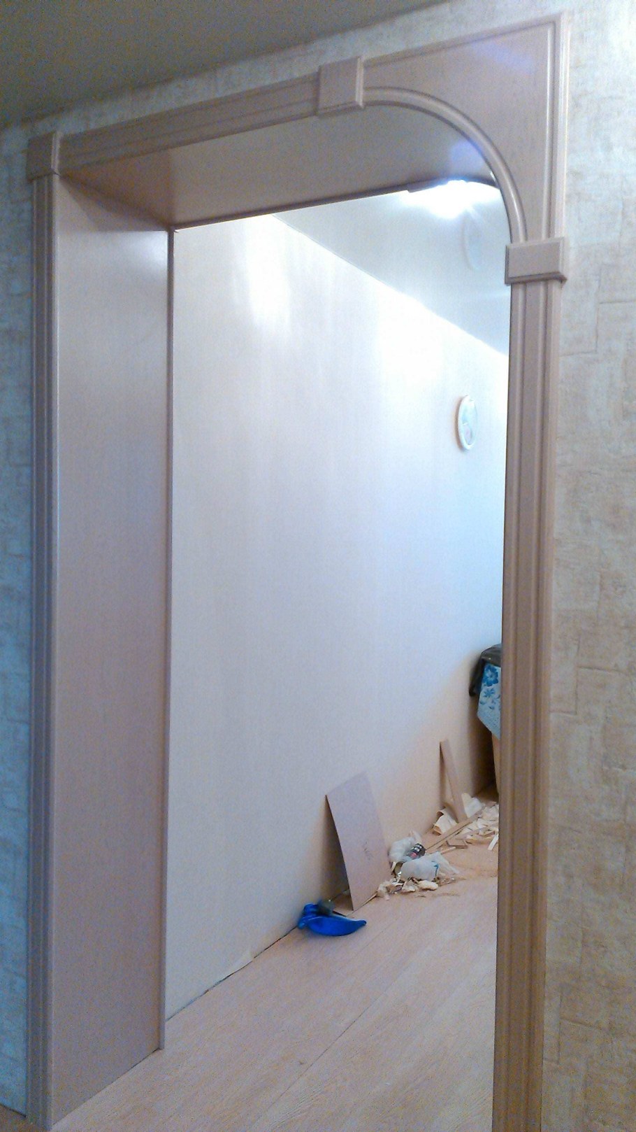 Дверной проем без двери