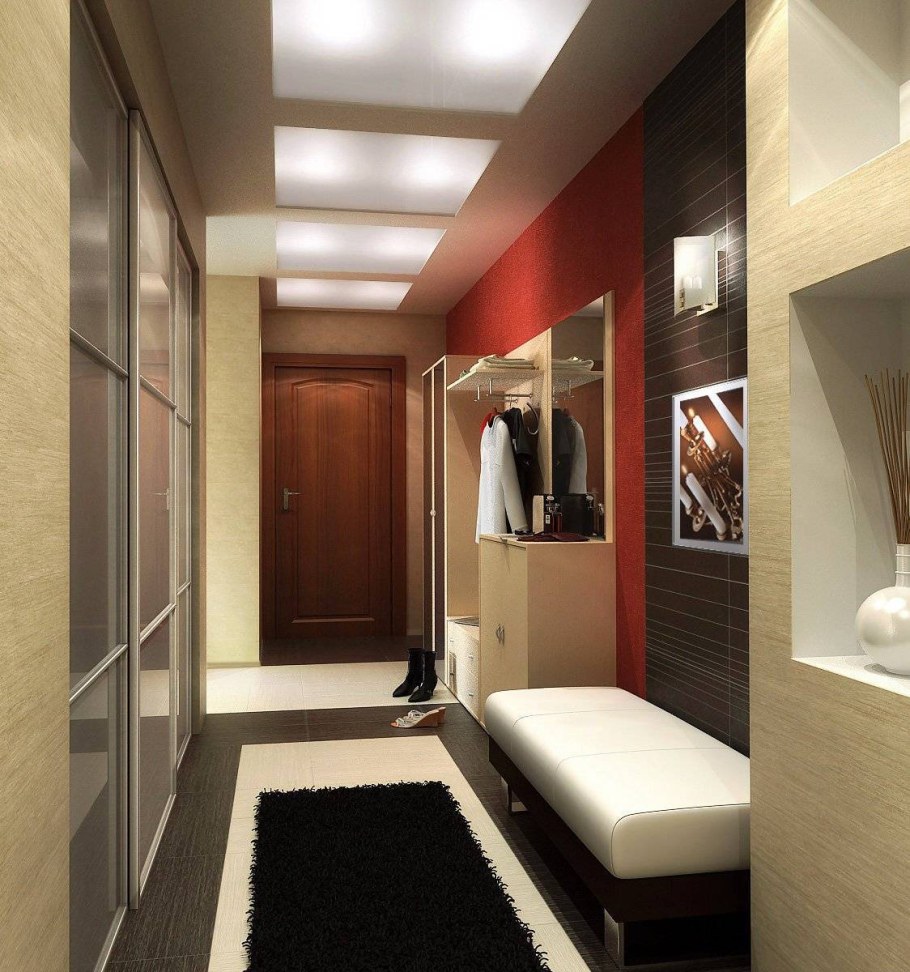 Узкая прихожая