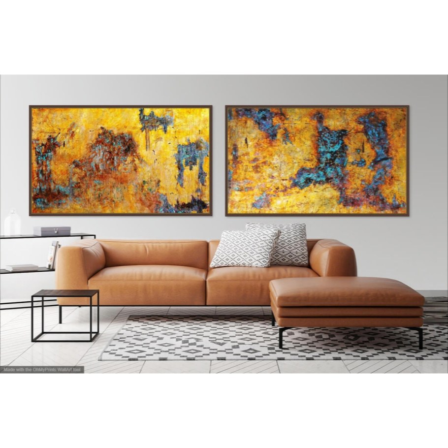 Коллаж из картин в интерьере