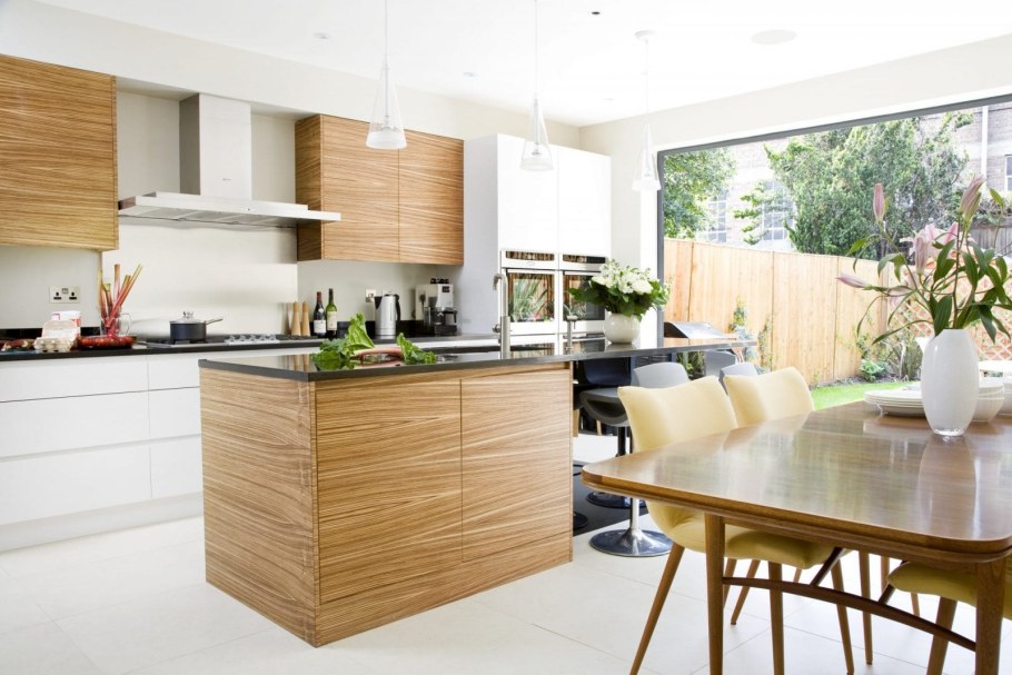 Кухня шпон зебрано