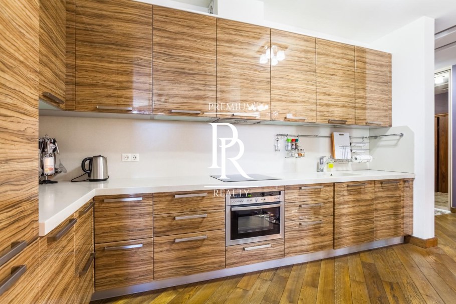 Зебрано фасады для кухни